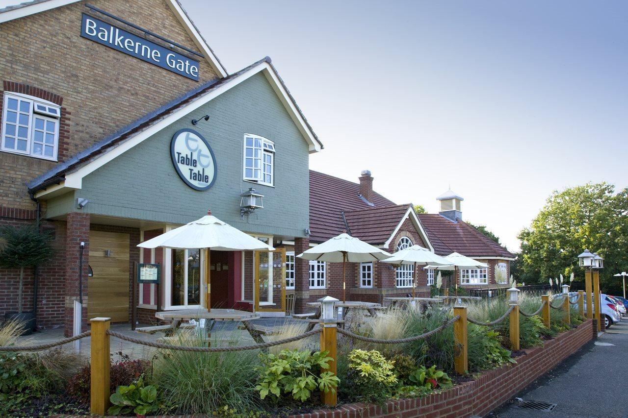 Premier Inn Colchester Exterior foto